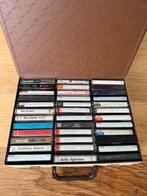 ORIGINELE KOFFER MET 36 CASSETTES VAN DIVERSE ARTIESTEN, Ophalen of Verzenden, Overige merken