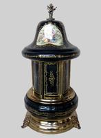 Vintage bordeaux muziekdoos email (automaat Swiss reuge), Ophalen