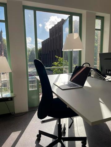 Trotten IKEA zit-sta bureau Wit 160x80 beschikbaar voor biedingen