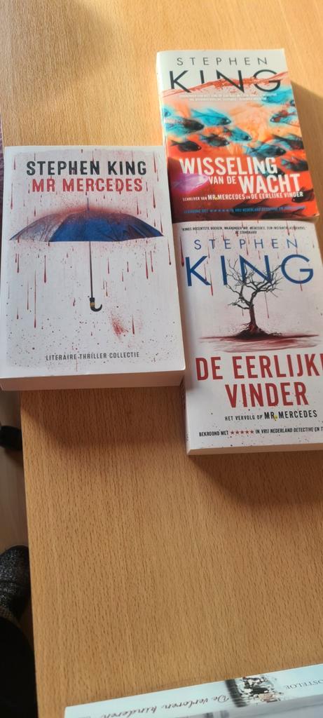 Stephen King Boeken - Mr. Mercedes Trilogie, Boeken, Thrillers, Gelezen, Nederland, Ophalen of Verzenden