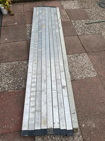 9 stuks metselprofiel / lengte 2710 mm beschikbaar voor biedingen