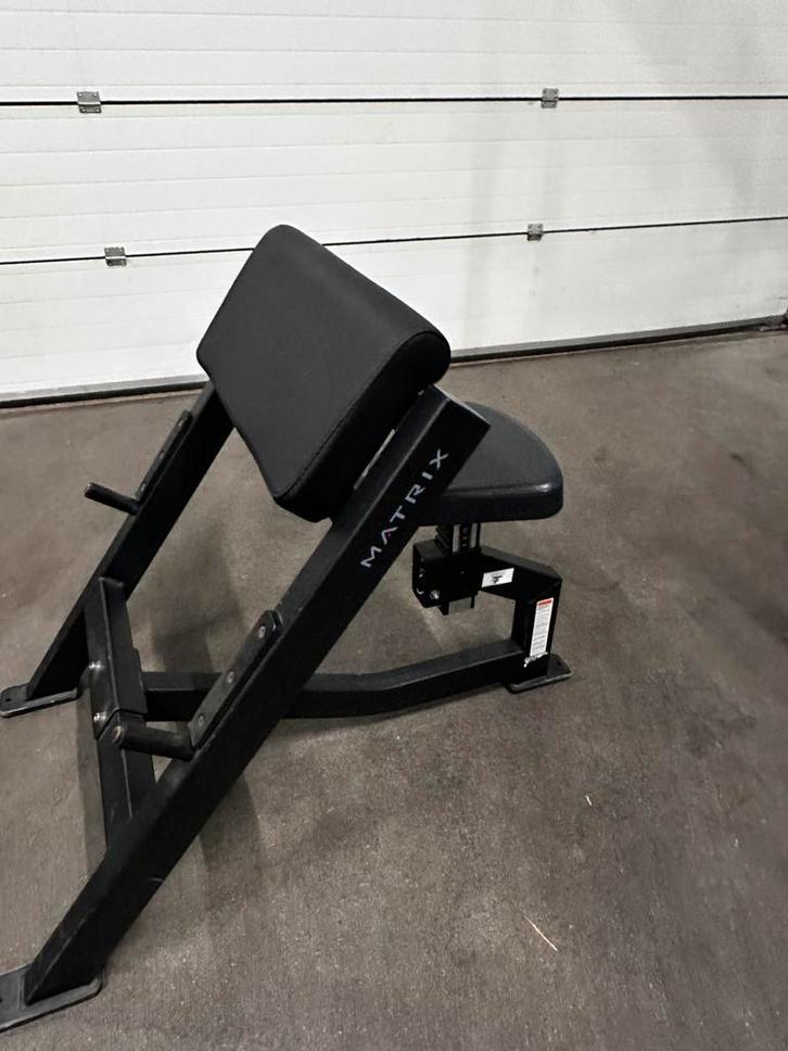 Matrix Bicepsbankje , Scott Bench, Sport en Fitness, Fitnessmaterialen, Gebruikt, Fitnessbank, Ophalen
