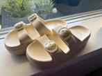 Slippers Zara Nieuw!, Kleding | Dames, Schoenen, Zara, Geel, Ophalen of Verzenden, Zo goed als nieuw
