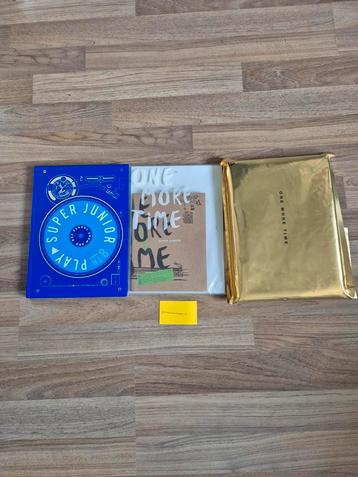 Super Junior Albums - Play & One More Time beschikbaar voor biedingen