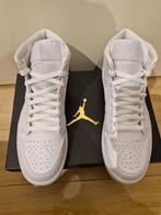 Nike Air Jordan 1 Mid sneakers wit leer UK9,5 / NL 44 NIEUW, Kleding | Heren, Schoenen, Verzenden, Nieuw, Nike Air Jordan, Wit
