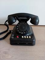 Bakelieten telefoon uit lang vervlogen tijden, Telecommunicatie, Met draaischijf, Ophalen of Verzenden, Niet werkend