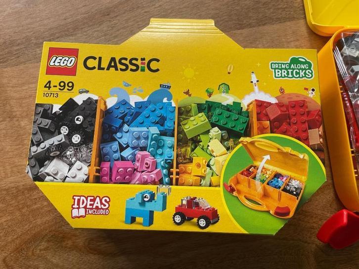 LEGO Classic Bring-Along Bricks Set (10713) Nooit Gebruikt!, Kinderen en Baby's, Speelgoed | Duplo en Lego, Nieuw, Lego, Complete set