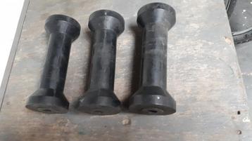 Boottrailer rollen 3 stuks. beschikbaar voor biedingen