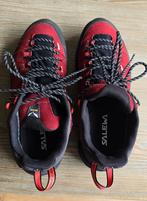 Wandelschoenen, Sport en Fitness, Bergsport en Wandelen, Ophalen of Verzenden, Zo goed als nieuw, Schoenen