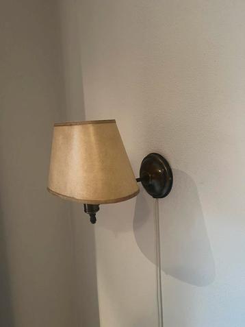 2 x Vintage Wandlamp met Stoffen Kap beschikbaar voor biedingen