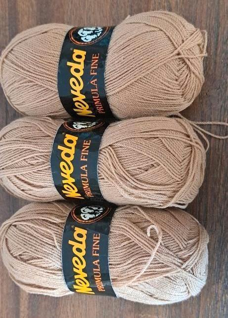 Noveda Primula Fine Wol - 3 bollen, Hobby en Vrije tijd, Breien en Haken, Zo goed als nieuw, Breien of Haken, Wol of Garen, Ophalen of Verzenden