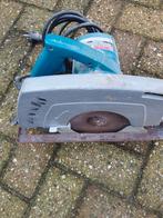 Makita cirkelzaag, Doe-het-zelf en Verbouw, Gereedschap | Zaagmachines, Ophalen, 1200 watt of meer, Cirkelzaag, 30 tot 70 mm