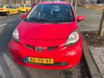 Toyota Aygo – Betrouwbaar – APK – Ideale Starters Auto, Voorwielaandrijving, Stof, Zwart, 4 cilinders