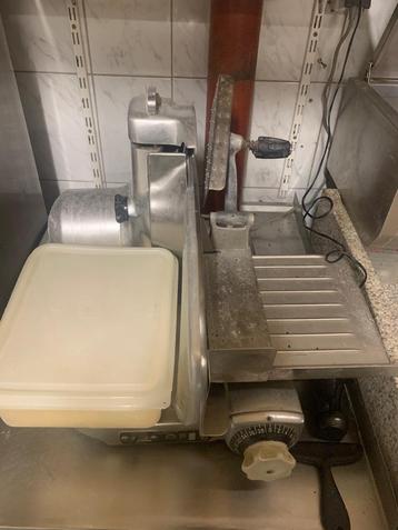 Professionele Berkel 834 Vleessnijmachine / Slicer beschikbaar voor biedingen