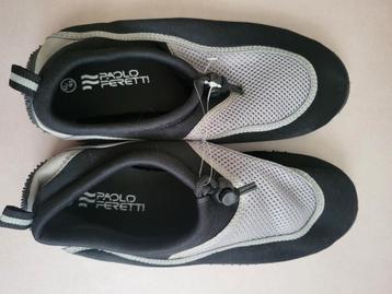 Water-/ surfschoenen zwart maat 42/ 43 NIEUW beschikbaar voor biedingen