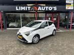 Toyota Aygo 1.0 VVT-i x-fun Airco/El.ramen/Led/Aux/Nap/Apk, Voorwielaandrijving, Stof, Gebruikt, Euro 6