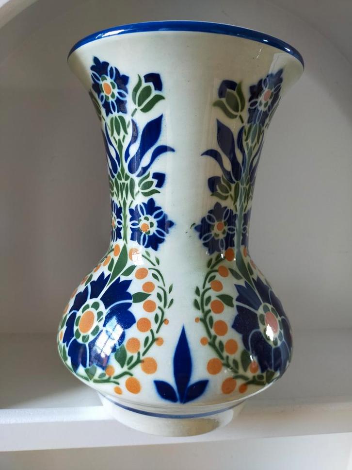 Societe Ceramique Vaas - Kleurrijk en Gemerkt, Huis en Inrichting, Woonaccessoires | Vazen, Zo goed als nieuw, Blauw, Minder dan 50 cm