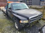 Dodge ram D 200 oprijwagen bj1972 benzine/lpg of diesel beid, Auto's, Automaat, 5000 cc, Zwart, Overige carrosserieën