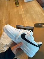 Nike Air Force 1 '07 Wit/Zwart - Maat 42, Kleding | Heren, Schoenen, Ophalen, Wit, Nike, Nieuw