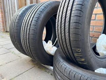 Zomerbanden / Banden 215 55 r17 98W Goodyear beschikbaar voor biedingen