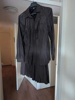leatherlook rok met jasje, Kostuum of Pak, Bruin, Maat 42/44 (L), Ophalen of Verzenden