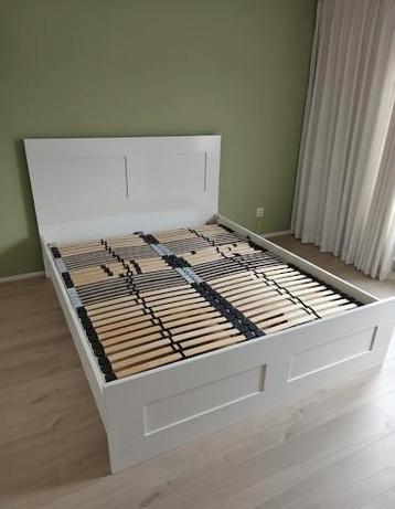 IKEA Malm bed (160x200)
