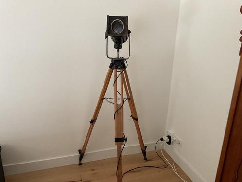 Decoratieve studiolamp, Huis en Inrichting, Lampen | Vloerlampen, Gebruikt, 100 tot 150 cm, Hout, Ophalen