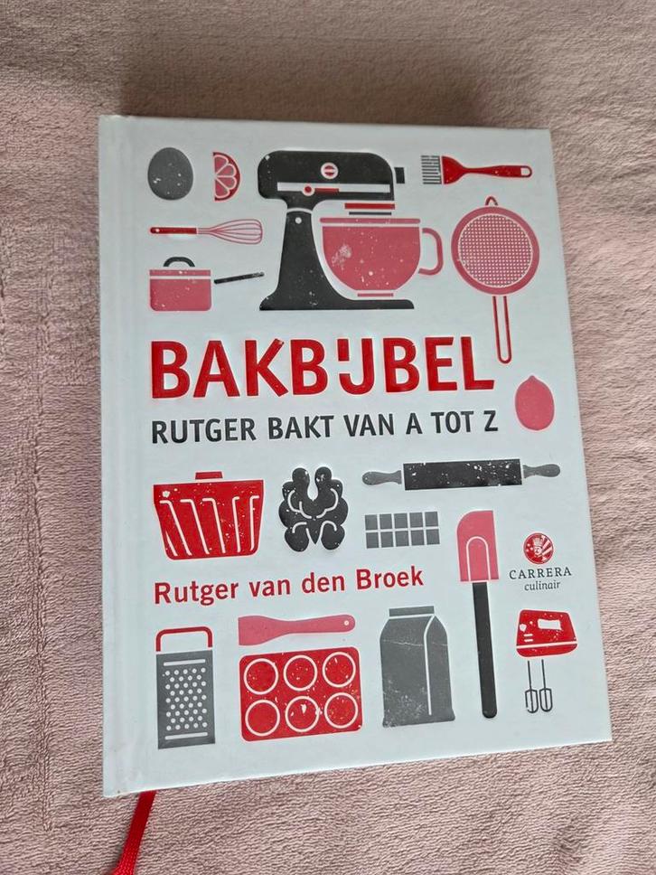 Rutger Bakt - Bakbijbel van A tot Z, Boeken, Kookboeken, Zo goed als nieuw, Taart, Gebak en Desserts, Europa, Ophalen of Verzenden