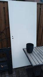 Witte binnendeur, Ophalen