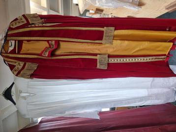 Sinterklaas kostuum mantel, sjerp en gewaad beschikbaar voor biedingen