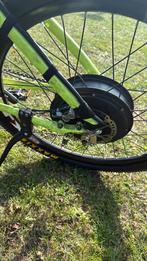 3000watt 72v kit met 72v 30ah accu 2 4 zuiger remmen 96kmph., Fietsen en Brommers, Ophalen, 24 inch of meer, Aluminium, Zo goed als nieuw
