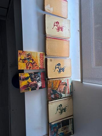 Diverse arendsoog boeken beschikbaar voor biedingen