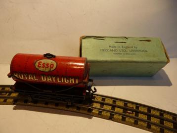 HORNBY DUBLO "ESSO" WAGON + 1 x L M S bovenkant tender beschikbaar voor biedingen