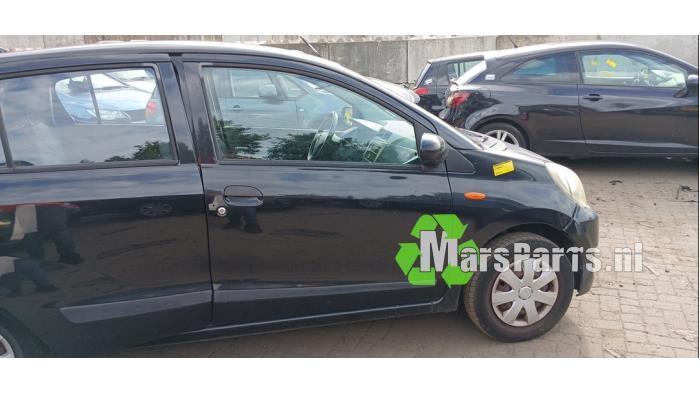 Portier 4Deurs rechts-voor van een Daihatsu Cuore, Auto-onderdelen, Carrosserie en Plaatwerk, Deur, Daihatsu, Gebruikt, 3 maanden garantie