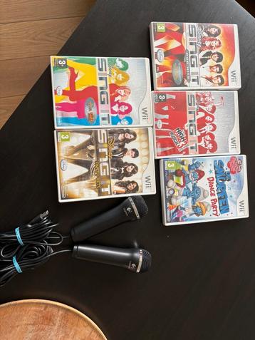 Wii spellen sing it en smurfen dance party beschikbaar voor biedingen