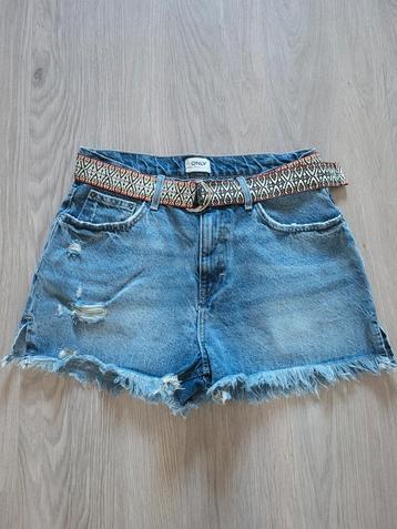 Nieuw!! Only high waist korte jeans broek maat M beschikbaar voor biedingen