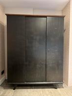 Vintage Houten Kast met Schuifdeuren, Gebruikt, 100 tot 150 cm, Ophalen of Verzenden, 150 tot 200 cm