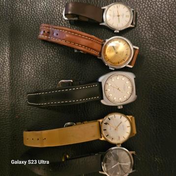 Set van 5 oude horloges  beschikbaar voor biedingen