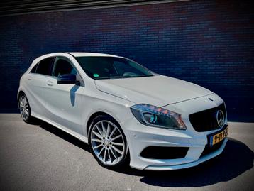 Mercedes A180 AUTOMAAT/Airco/Navi/AMG PAKKET/Cruise/18”AMG!! beschikbaar voor biedingen