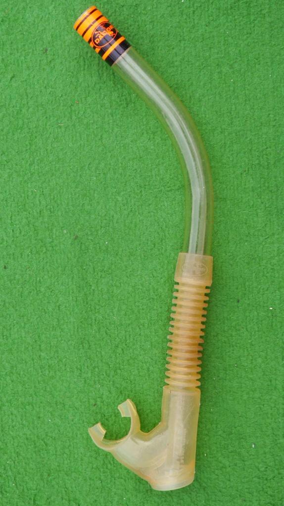 Dacor snorkel, met waterloosventiel, Watersport en Boten, Duiken, Gebruikt, Duikbril of Snorkel, Ophalen of Verzenden