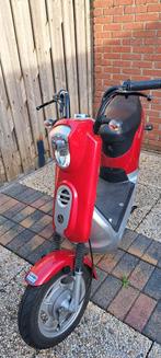 TE KOOP ELECTRISCHE SCOOTER SYM, SYMMETRY, Fietsen en Brommers, Scooters | SYM, Ophalen, Gebruikt, Overige modellen, Elektrisch