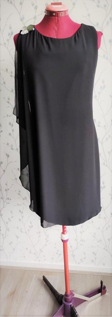 RINA SCIMENTO Zwart Jurkje maat L=M, Kleding | Dames, Jurken, Zo goed als nieuw, Maat 38/40 (M), Zwart, Boven de knie, Ophalen of Verzenden