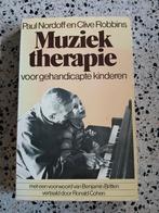 Muziektherapie voor gehandicapte kinderen zgan vaste prijs, Ophalen of Verzenden, Zo goed als nieuw, Overige onderwerpen, Paul Nordoff en Clive Robbins