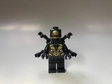 Lego Super Heroes minifigure, Outrider, sh0871 beschikbaar voor biedingen