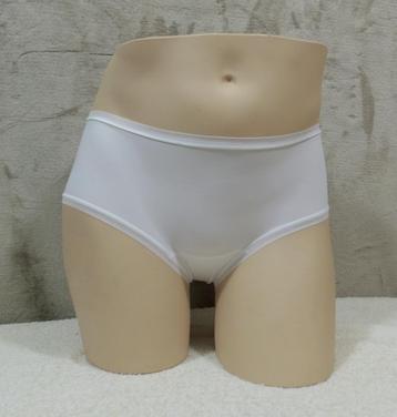 Slip Lovely maat S - M en XL wit en Beige (046) beschikbaar voor biedingen