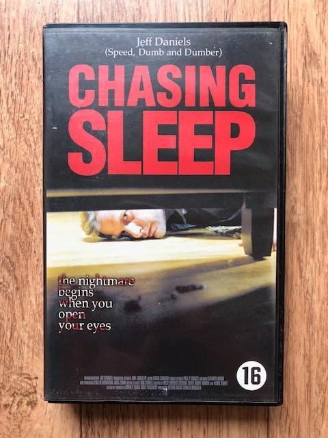 Chasing Sleep VHS - Horror met Jeff Daniels, Cd's en Dvd's, VHS | Film, Gebruikt, Filmhuis, Vanaf 16 jaar, Ophalen of Verzenden