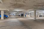 OVERDEKT PARKEERPLAATS TE HUUR (Bij metro Amsterdam Noord), Huizen en Kamers, Garages en Parkeerplaatsen, Amsterdam
