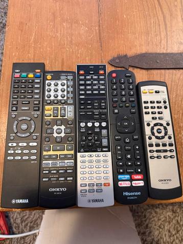 Originele Afstandsbedieningen Yamaha Onkyo Hisense beschikbaar voor biedingen