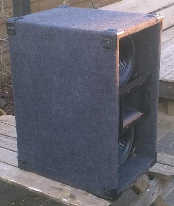Luidsprekers (4 stuks) 15 inch bas en 8 inch top beschikbaar voor biedingen