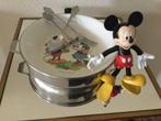 Warmwaterbord Mickey Mouse en kinderbestek Sola 1950, Kinderen en Baby's, Overige Kinderen en Baby's, Ophalen of Verzenden, Zo goed als nieuw
